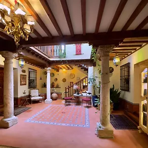 Almunia De San Miguel Hotel apartamentowy
